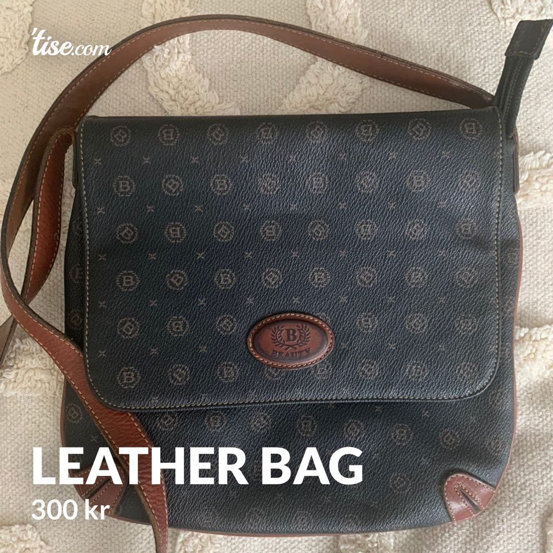 Leather bag