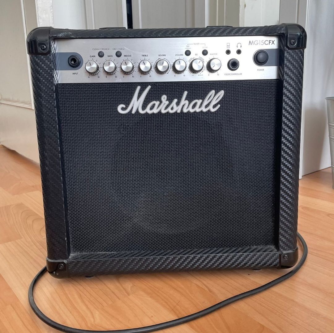 Marshall MG15CFX