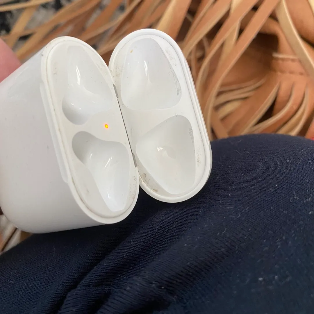 Airpods