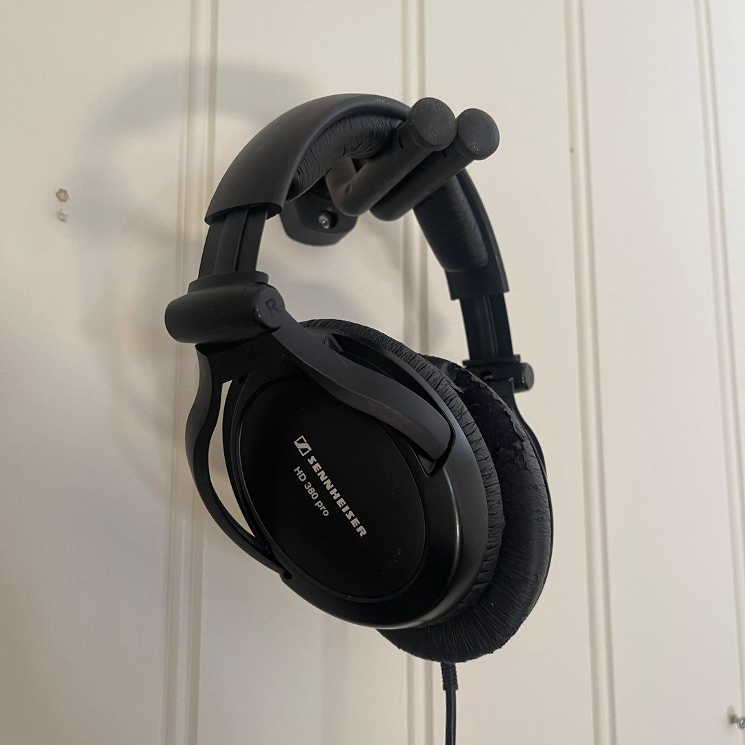 Sennheiser HD380 PRO