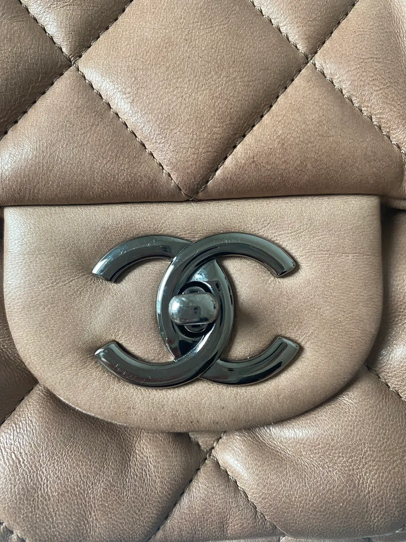 Chanel Jumbo