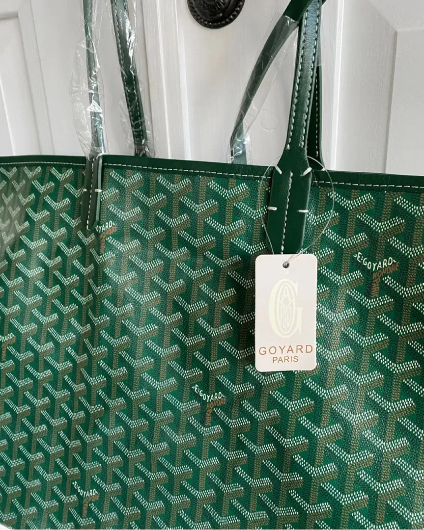 Goyard tote bag