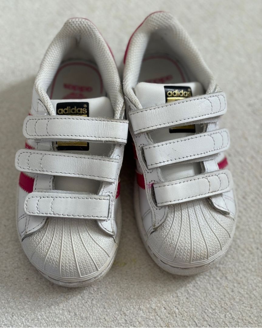 Adidas Superstar