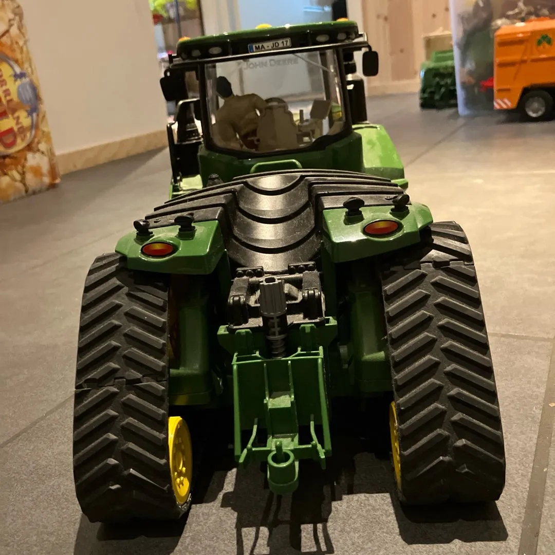 Bruder traktor