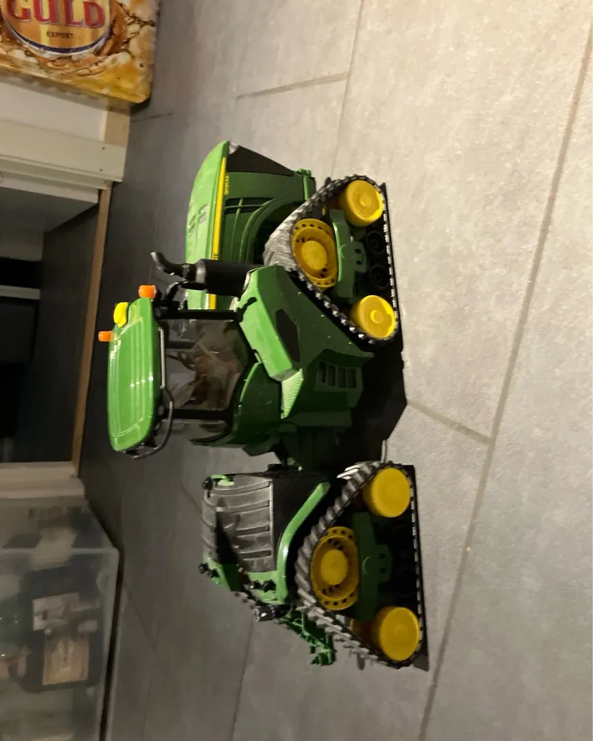 Bruder traktor