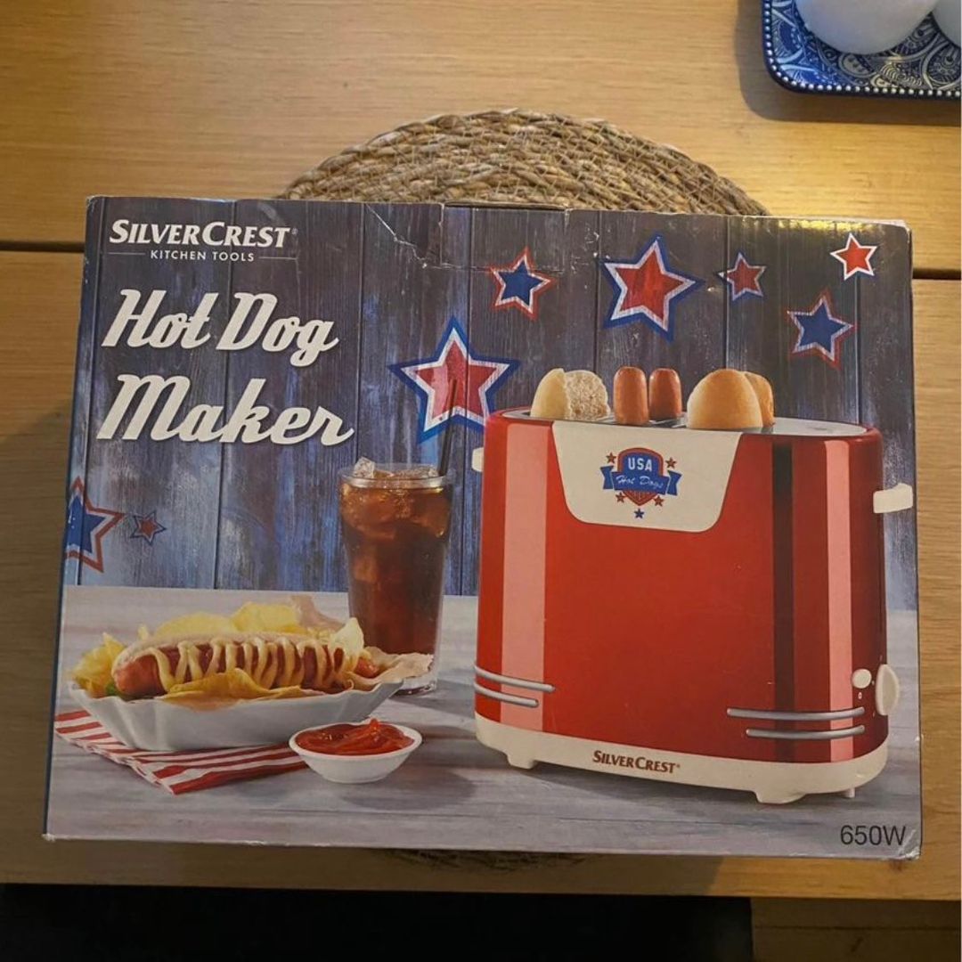 Hot dog maker