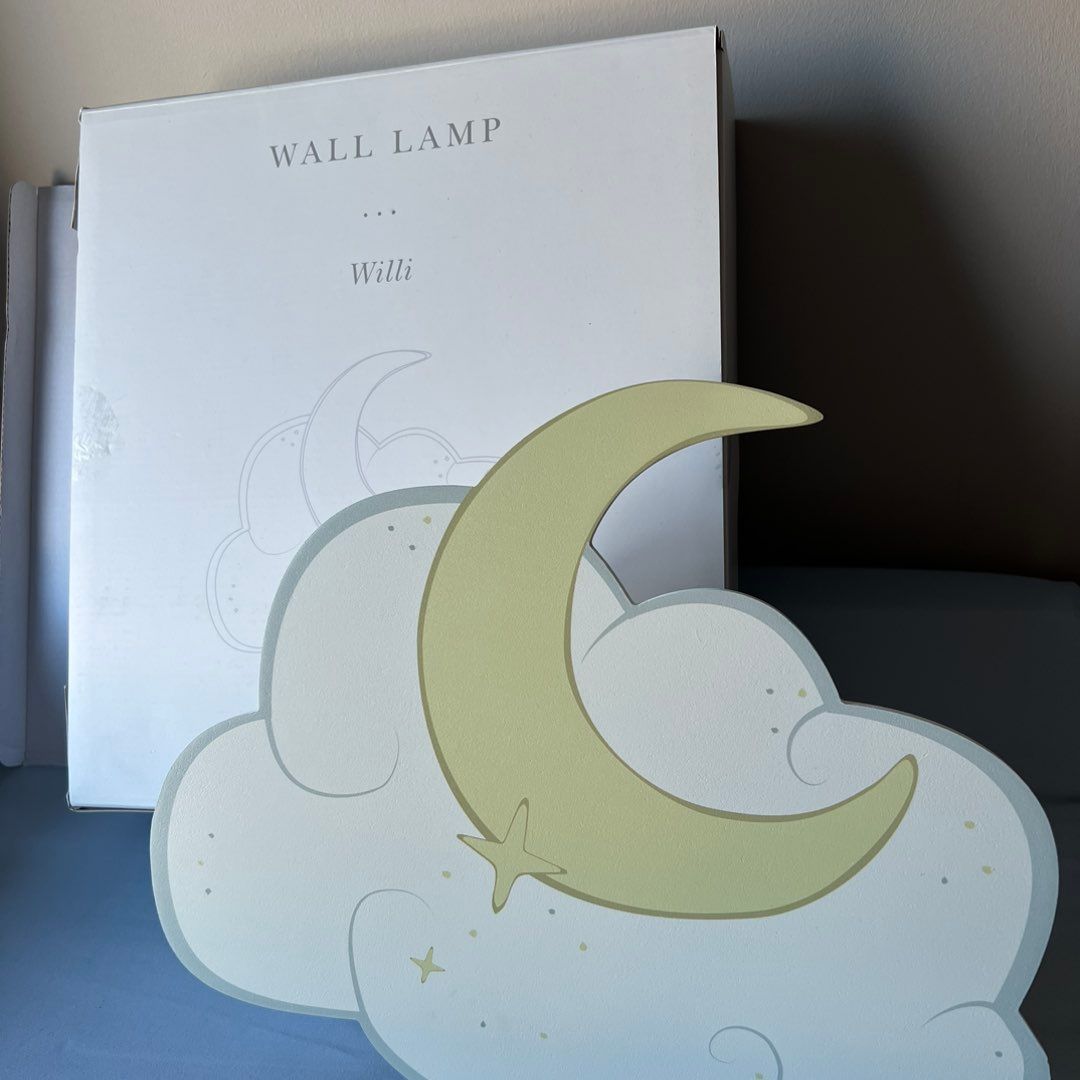 Willi Wall Lamp