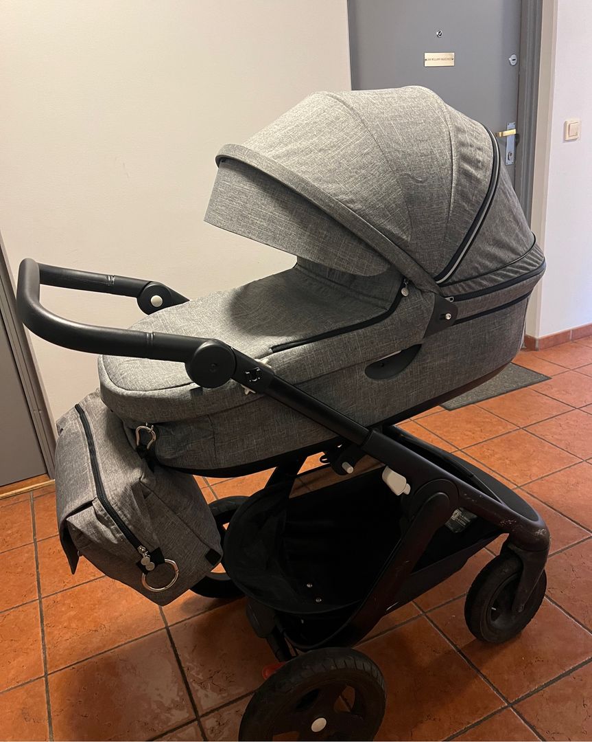 Baby stroller