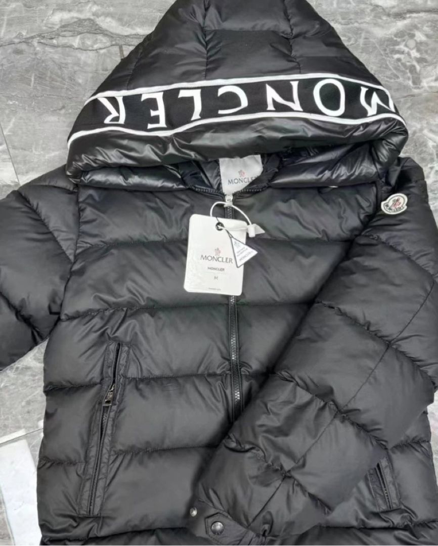 Moncler jakke