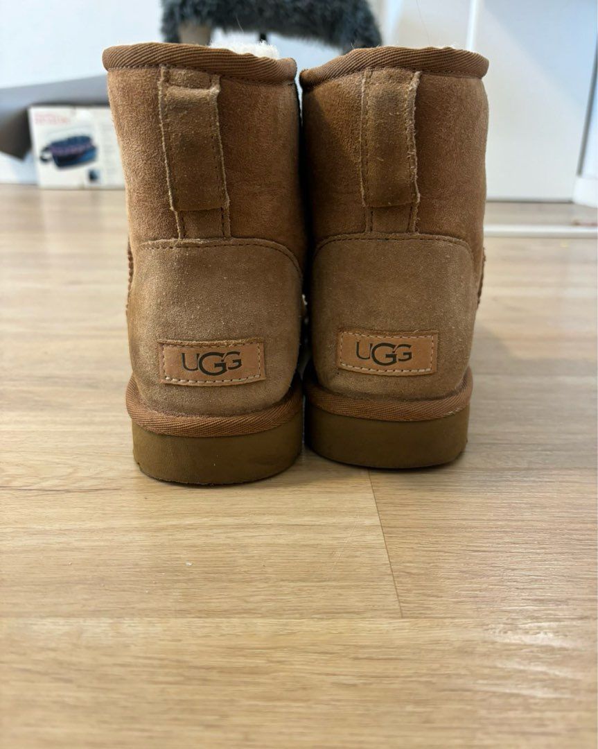 Ugg