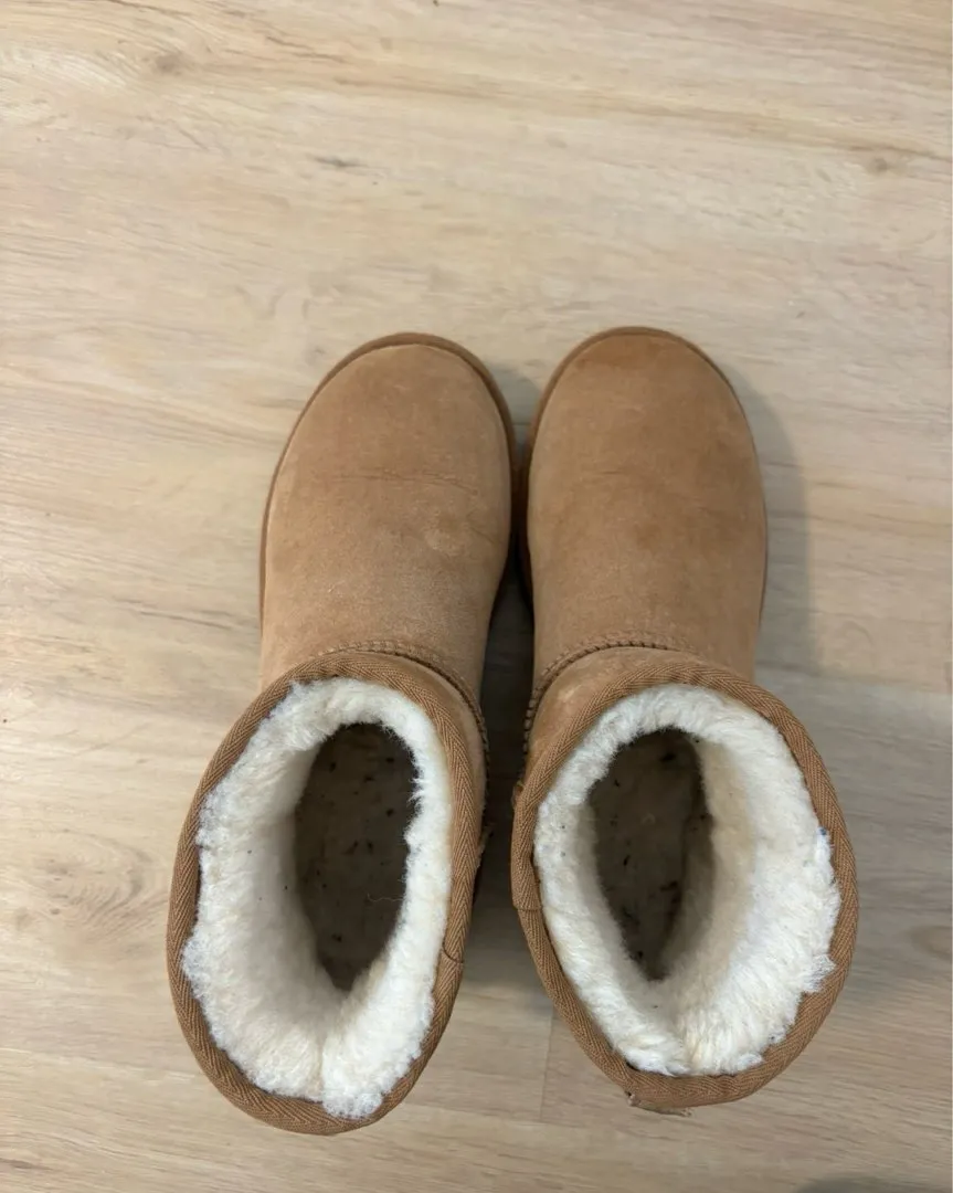 Ugg