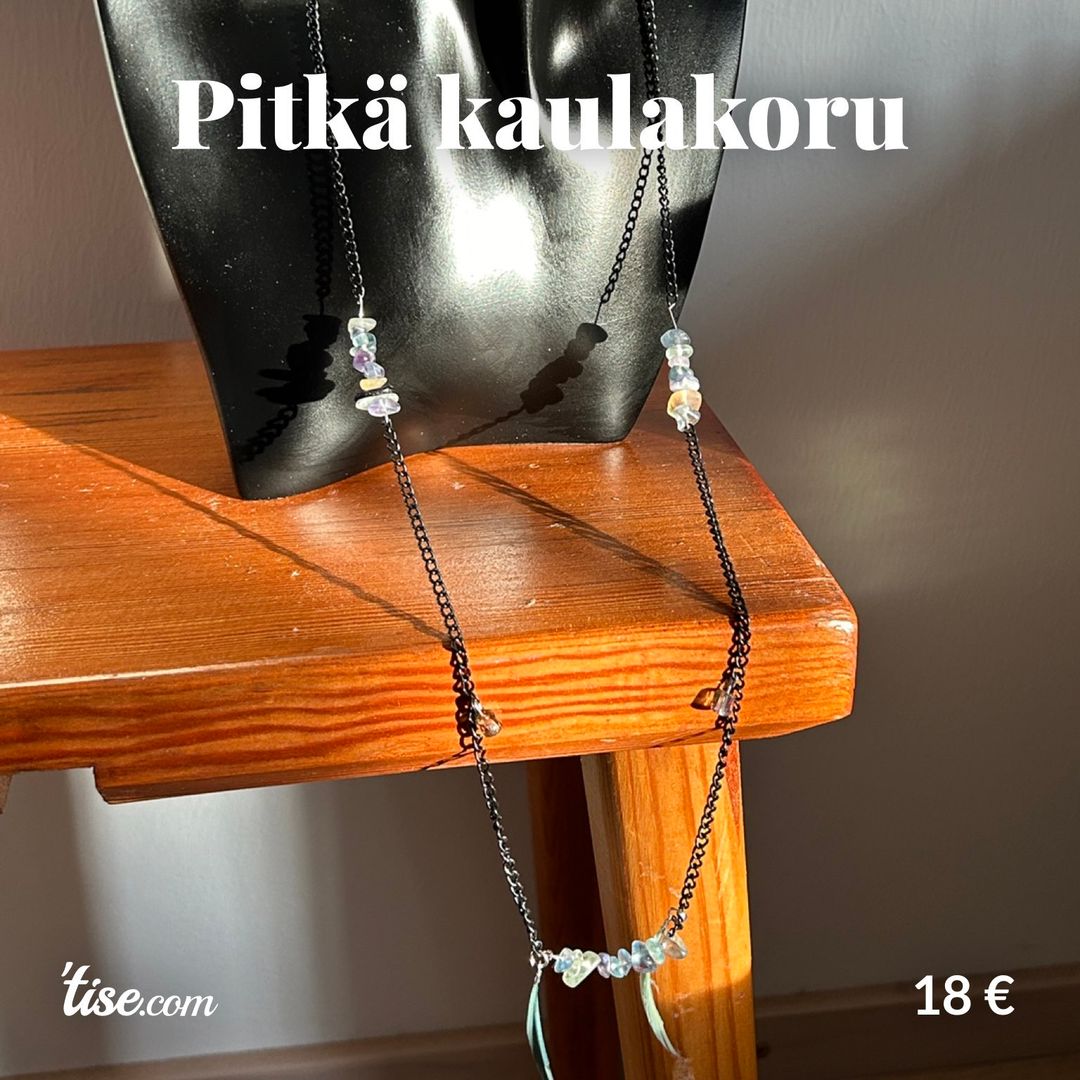 Pitkä kaulakoru