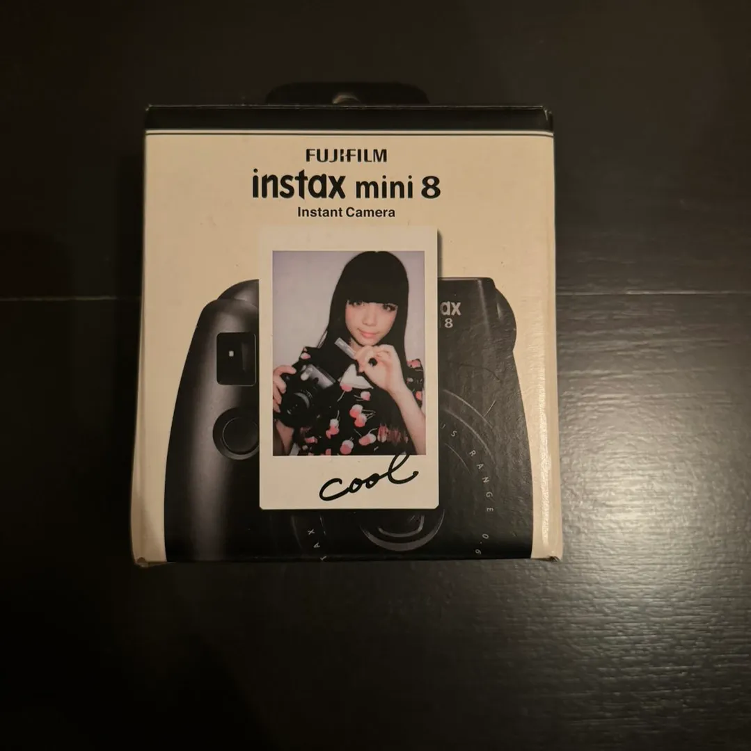 Fuji instax mini 8