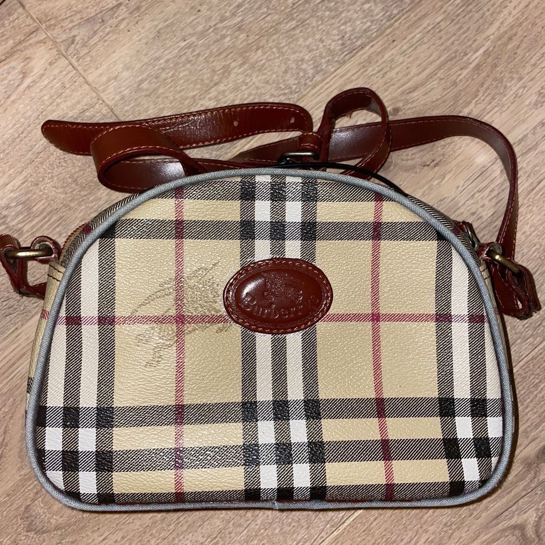 Burberry laukku