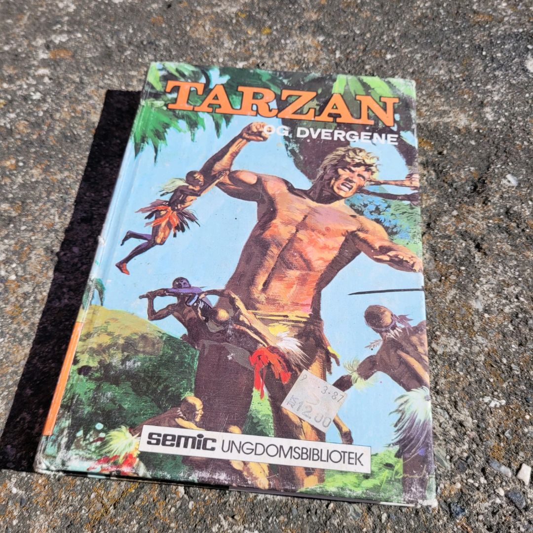 Tarzan Og Dvergene