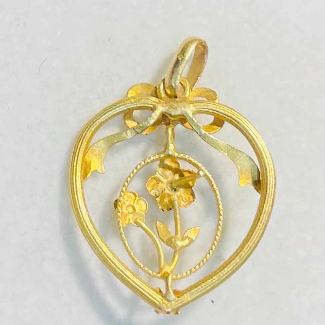 Antique gold pendant