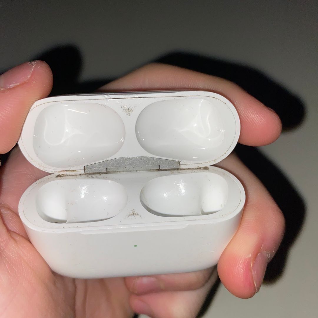 Airpods case