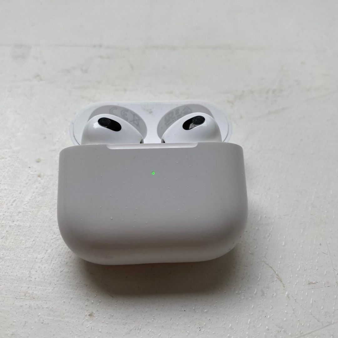 Airpods Gen 3