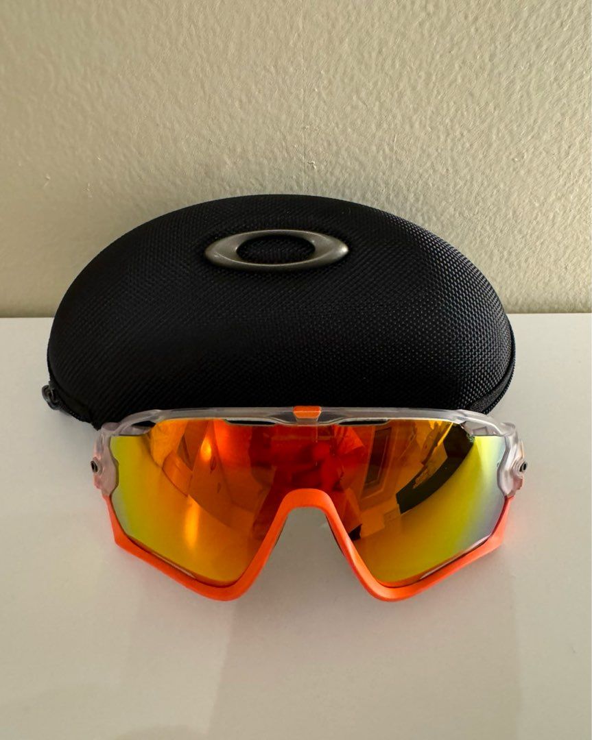 Oakley Jawbreaker