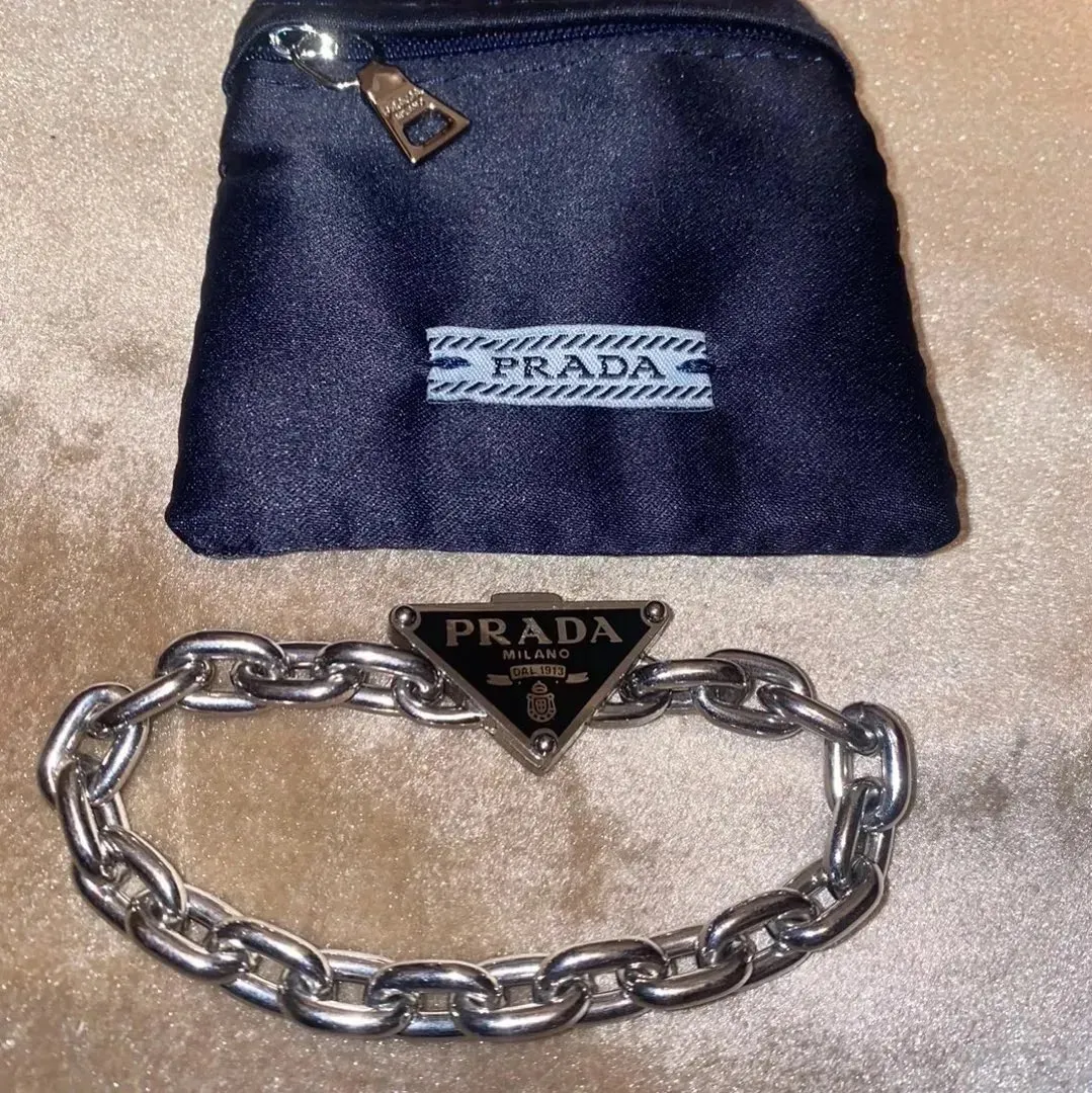 Prada Symbol