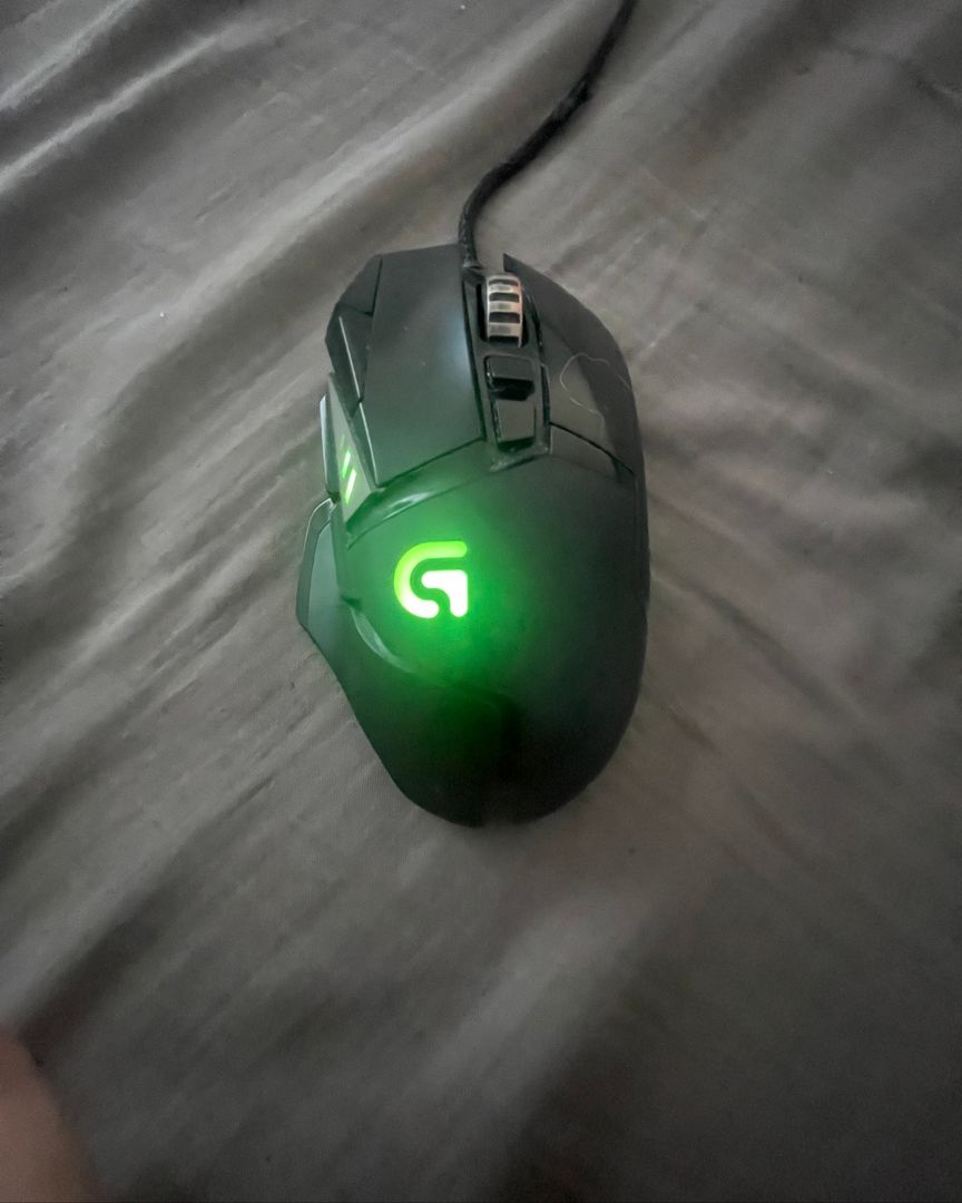 Logitech G502