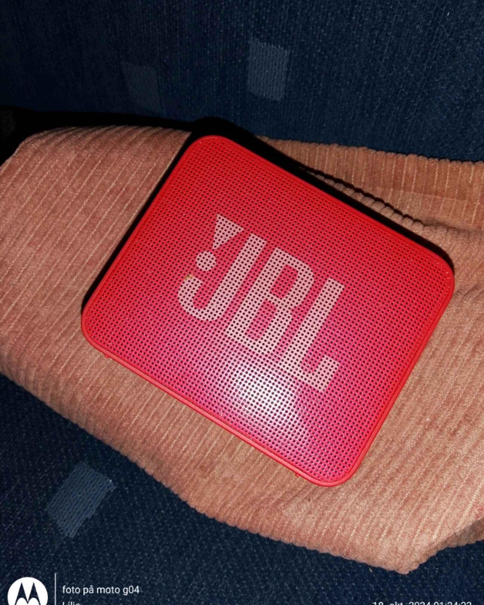 JBL Rød