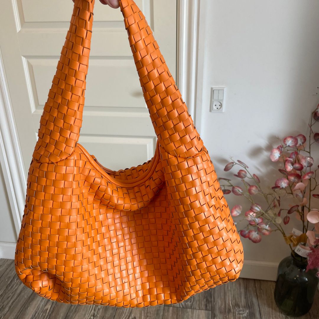 Orange smuk taske