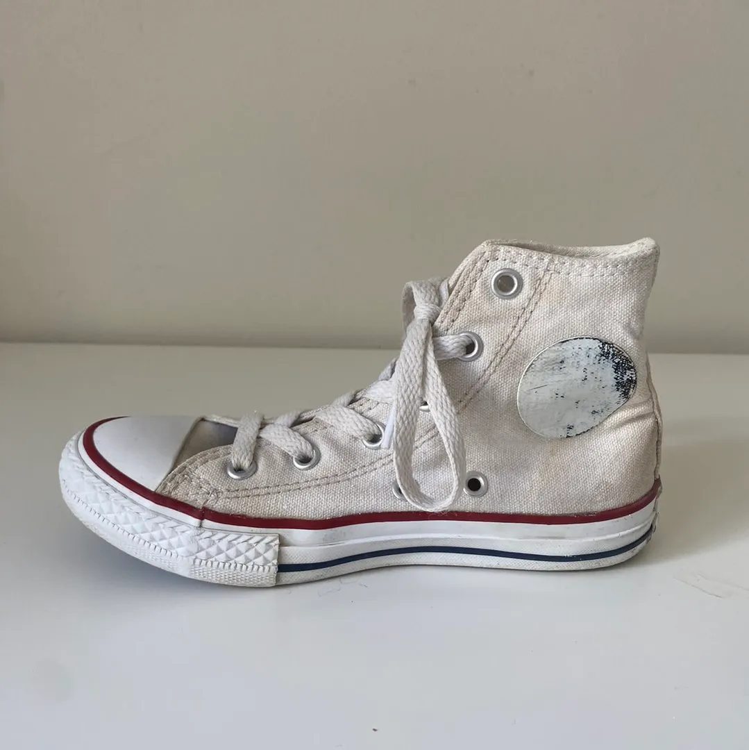 Converse