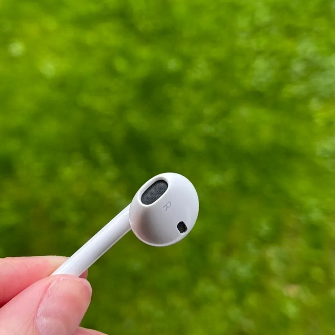 Apple airpods