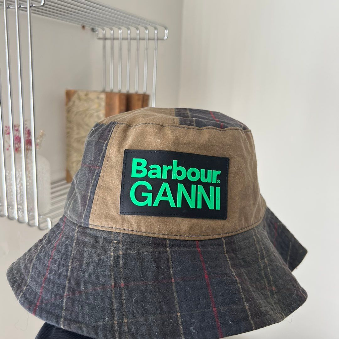 Ganni hatt