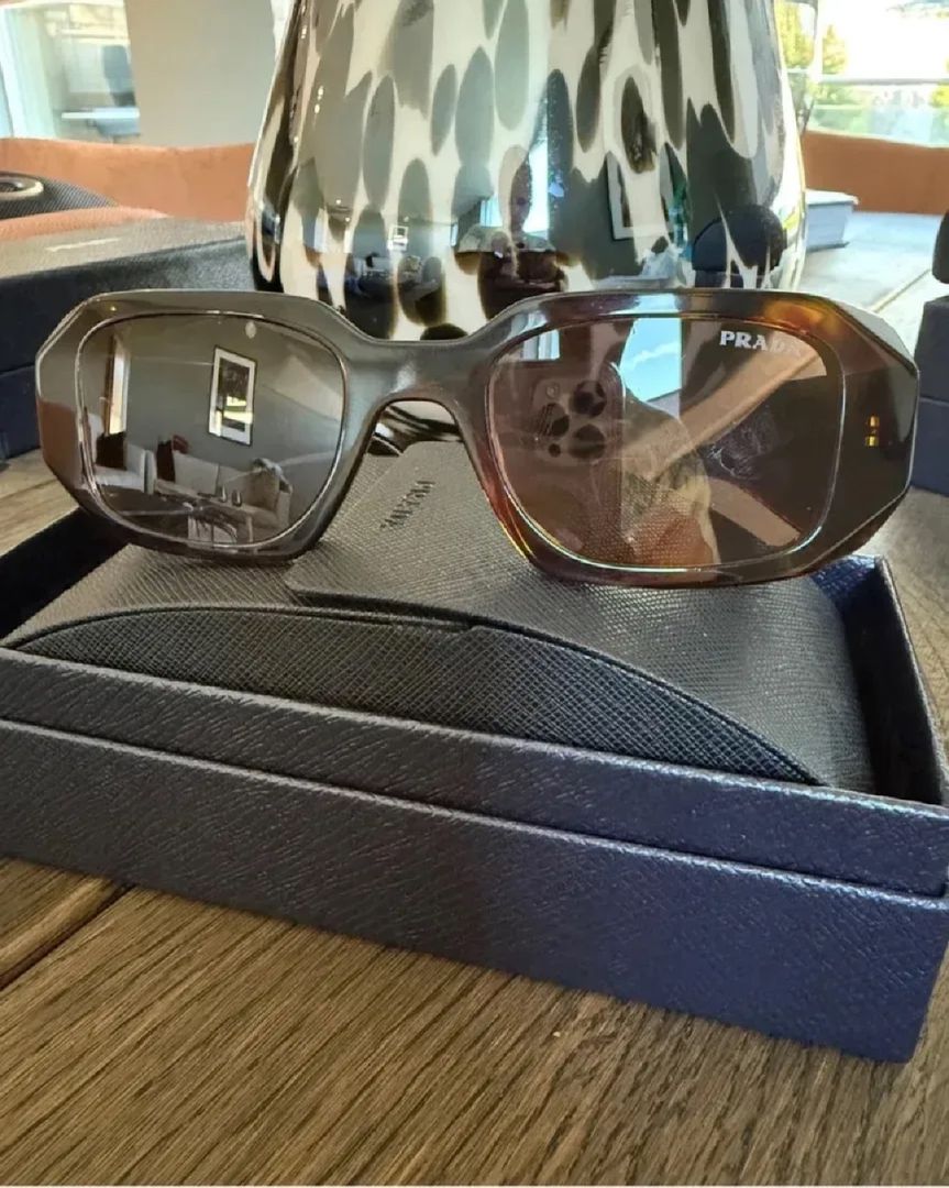 Prada solbrille