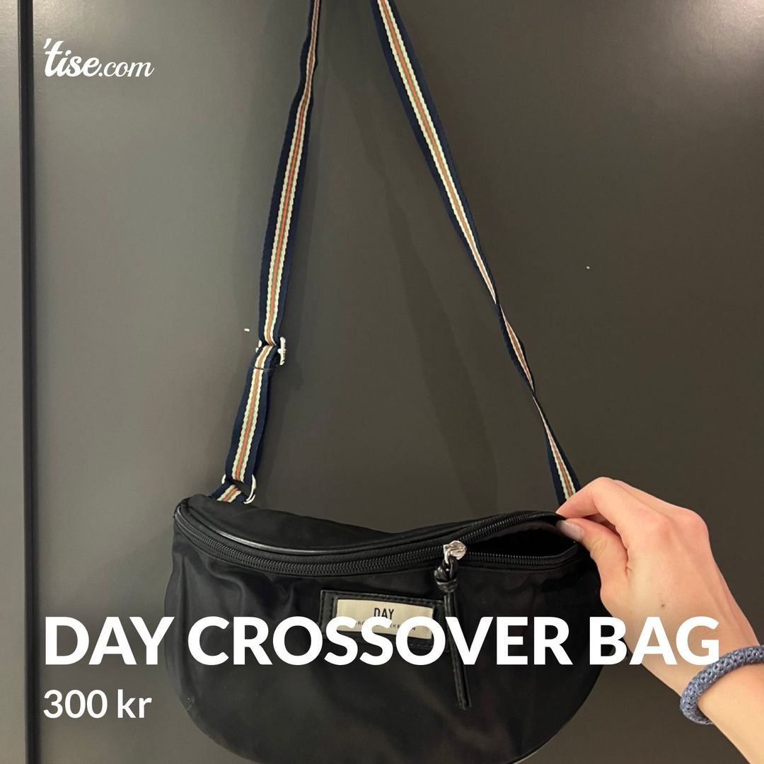 Day crossover bag