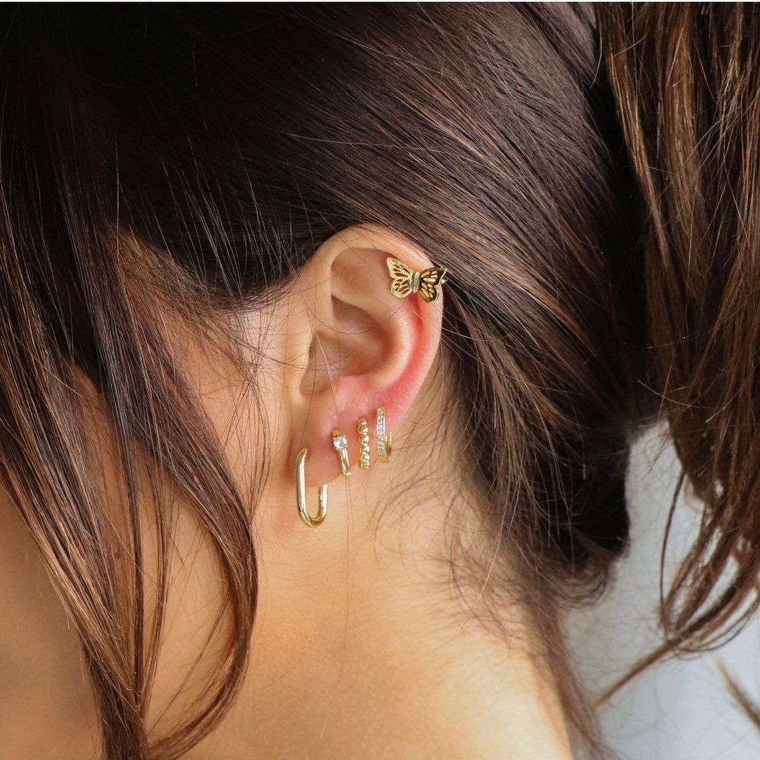 Sommerfugl ear cuff