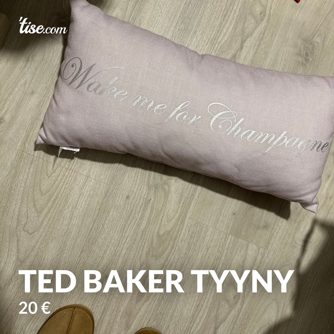 Ted baker tyyny