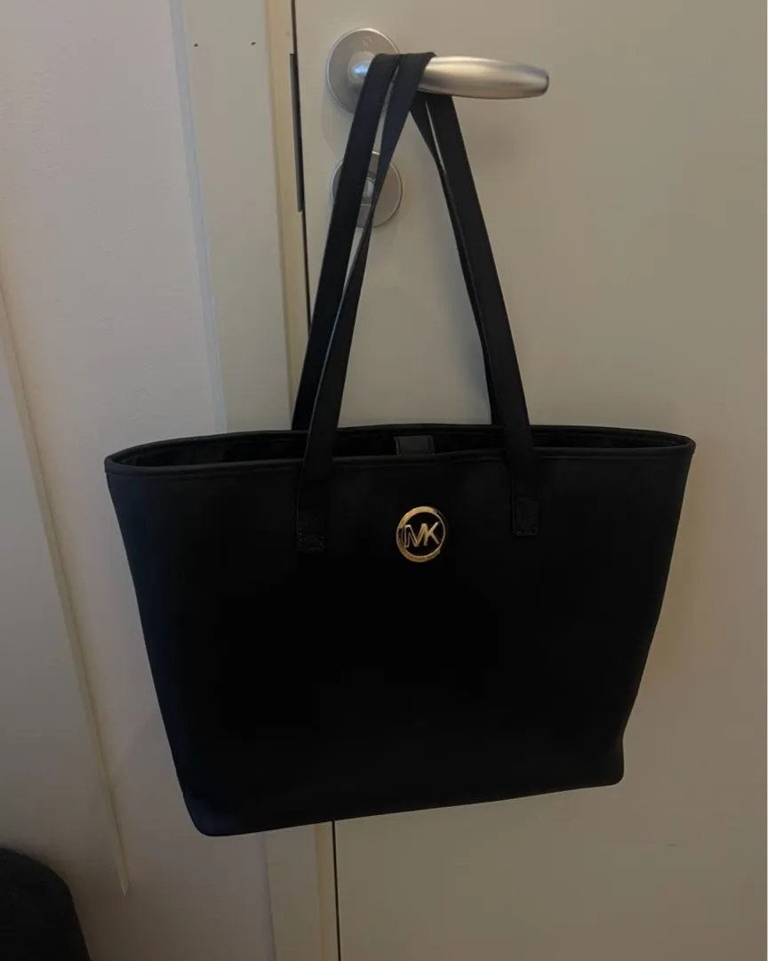 Michael Kors väska