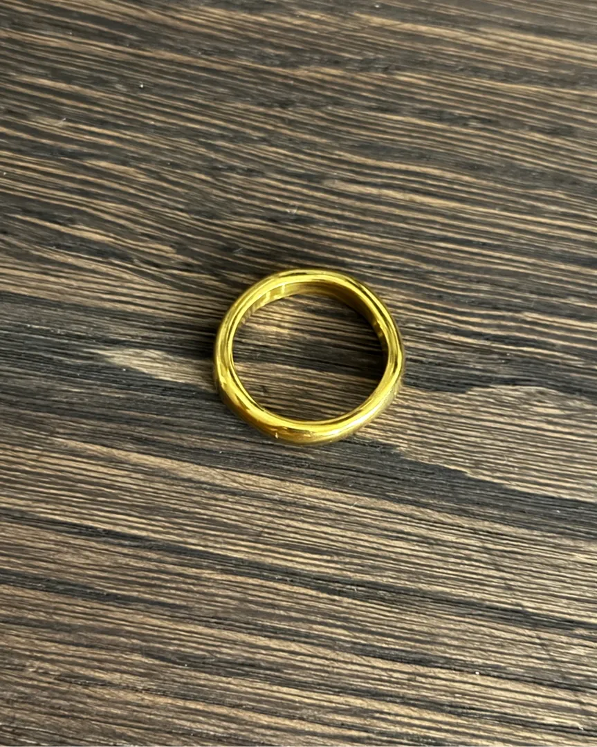 Gold ring stainless