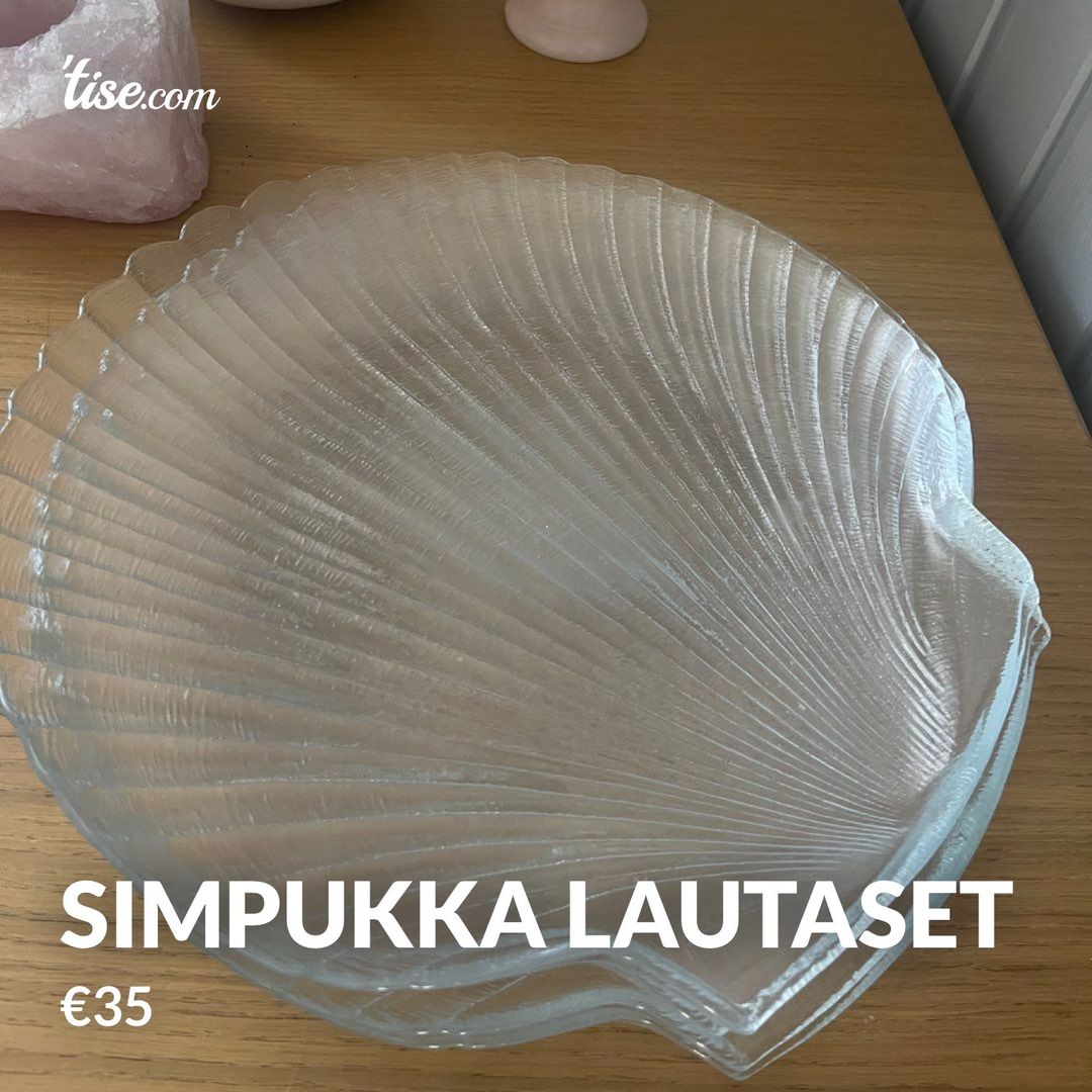 Simpukka lautaset