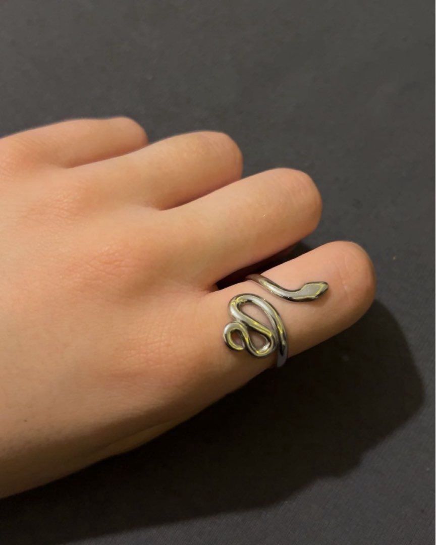 Snake ring