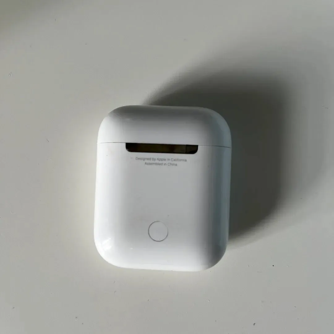 AirPods