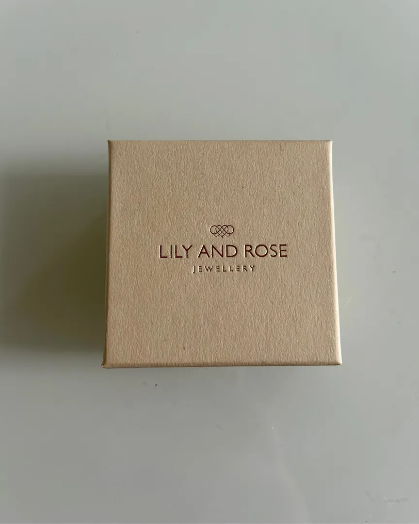 Lily and Rose