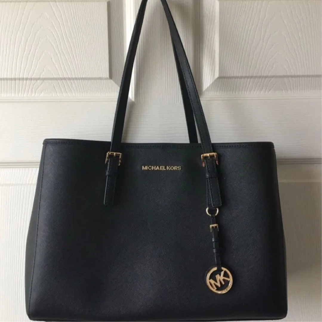 MICHEAL KORS TOTE