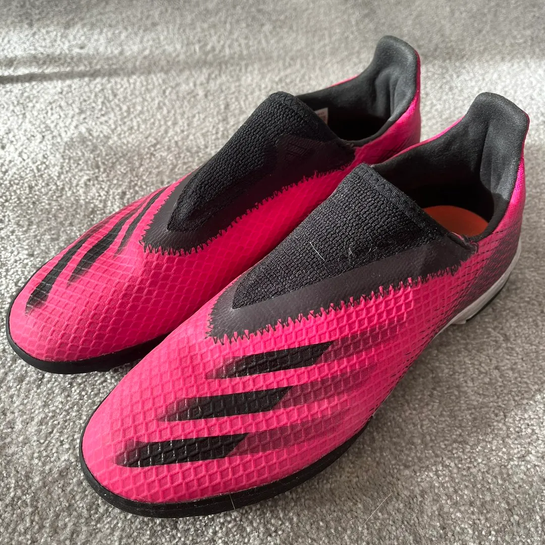 Adidas fotballsko