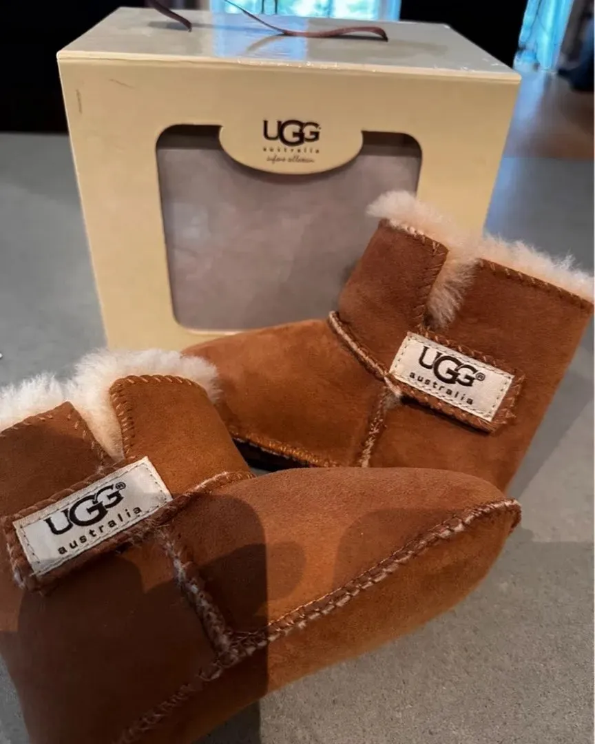 UGG