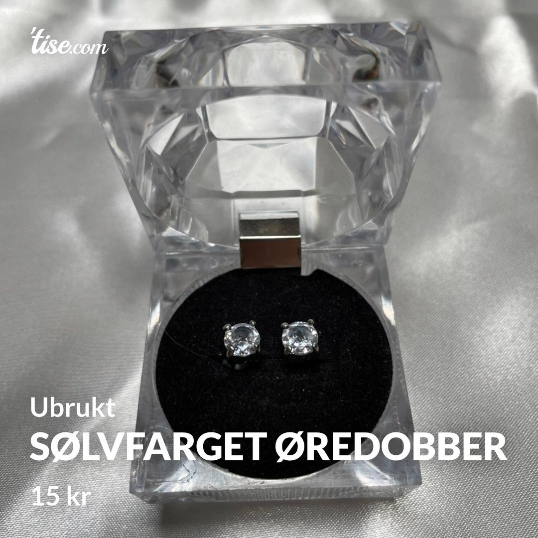 SØLVFARGET ØREDOBBER