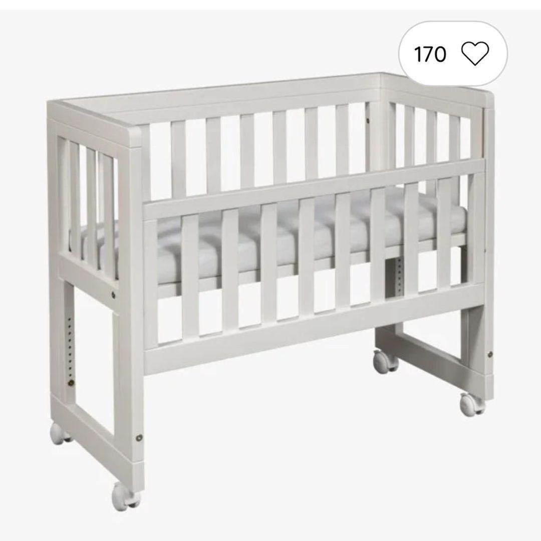 Troll bedside crib