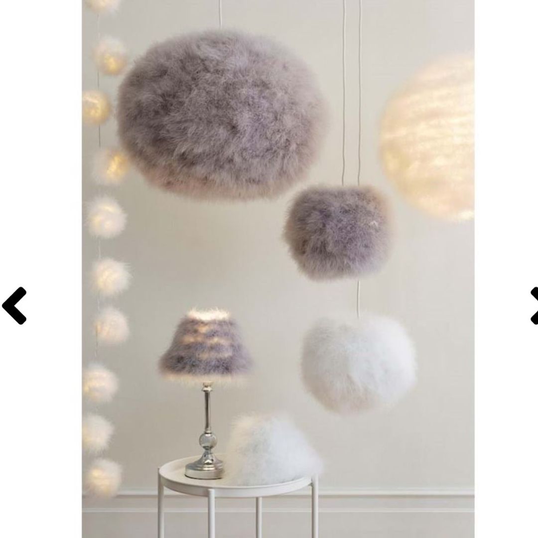 Fluffig lampa