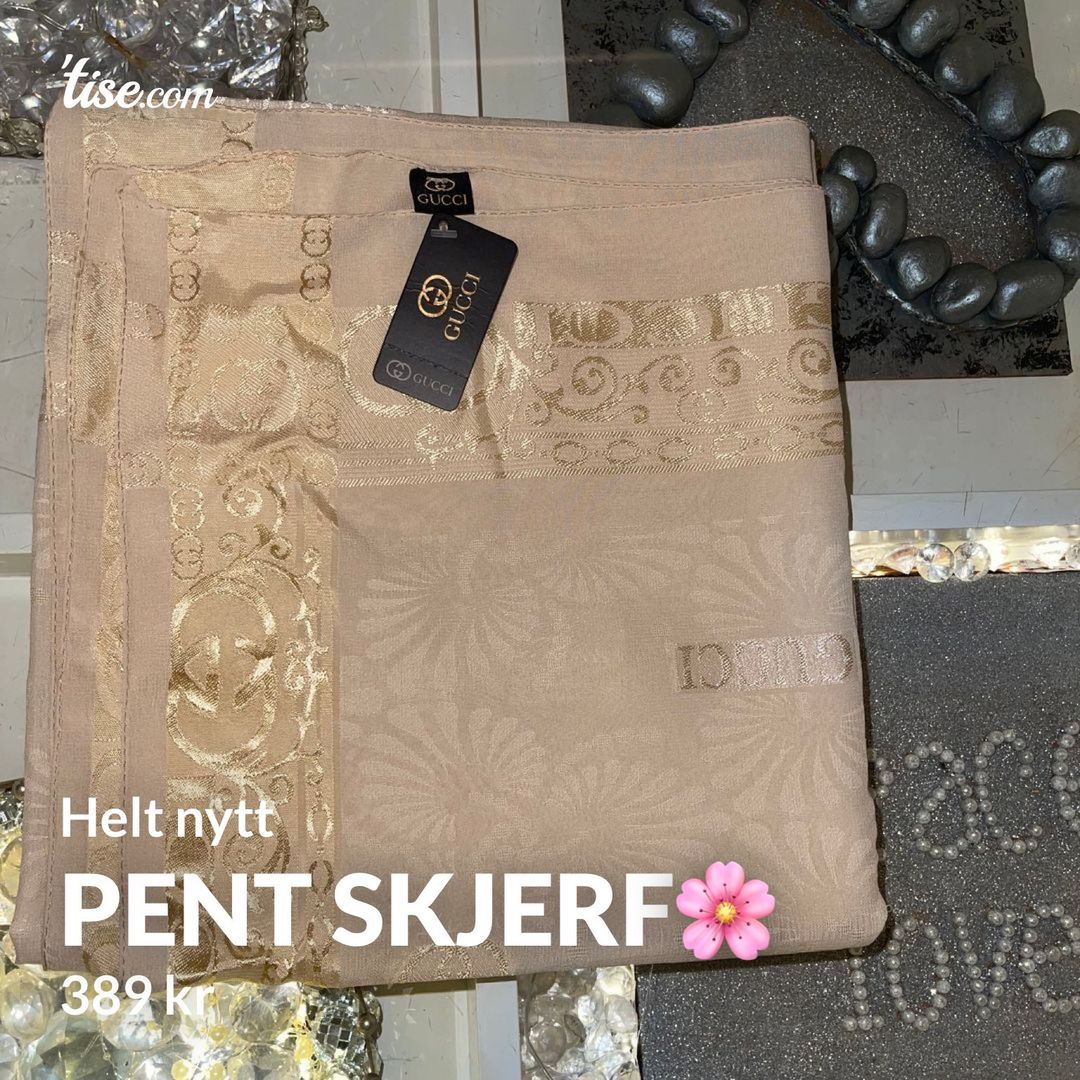 Pent skjerf🌸