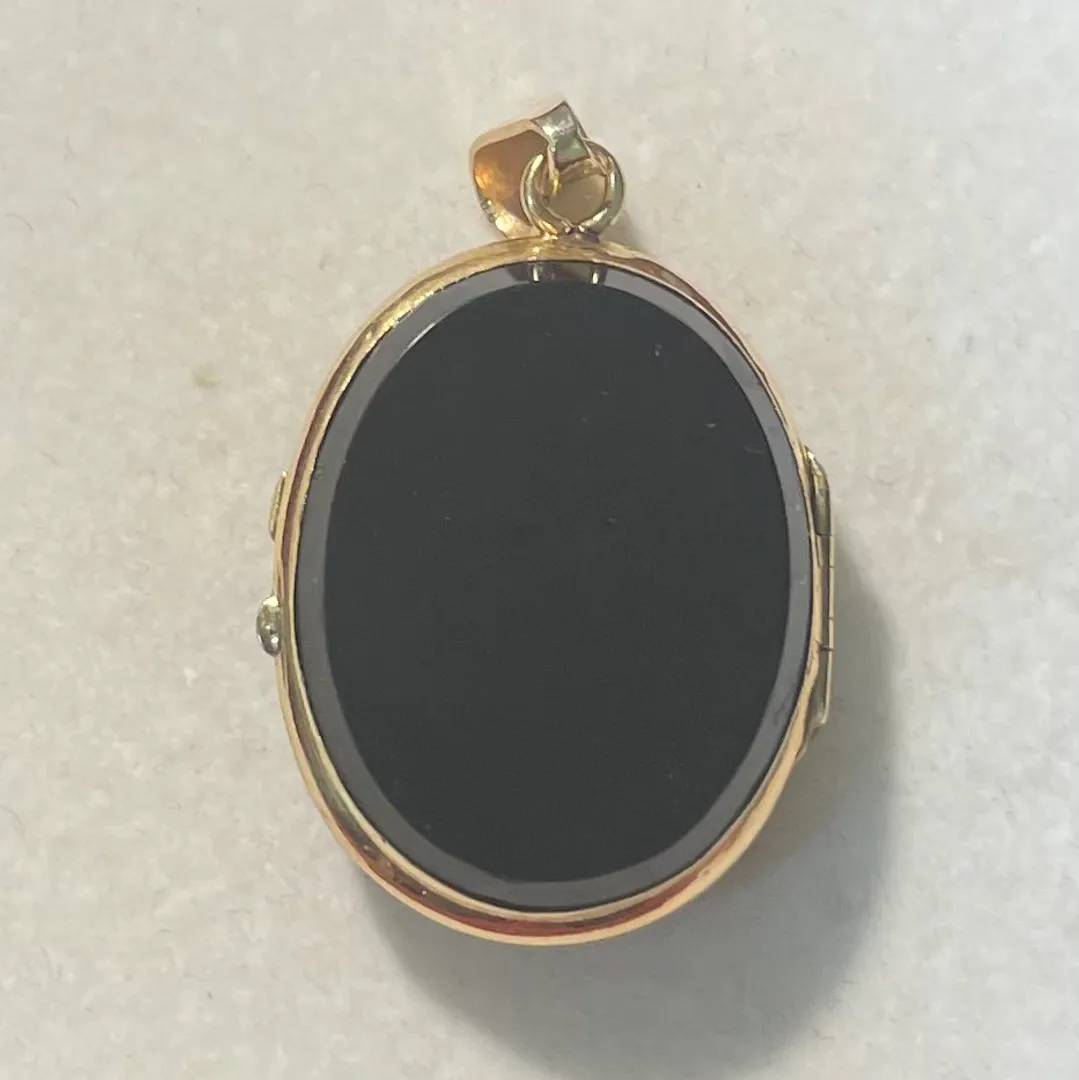 Antique pendant