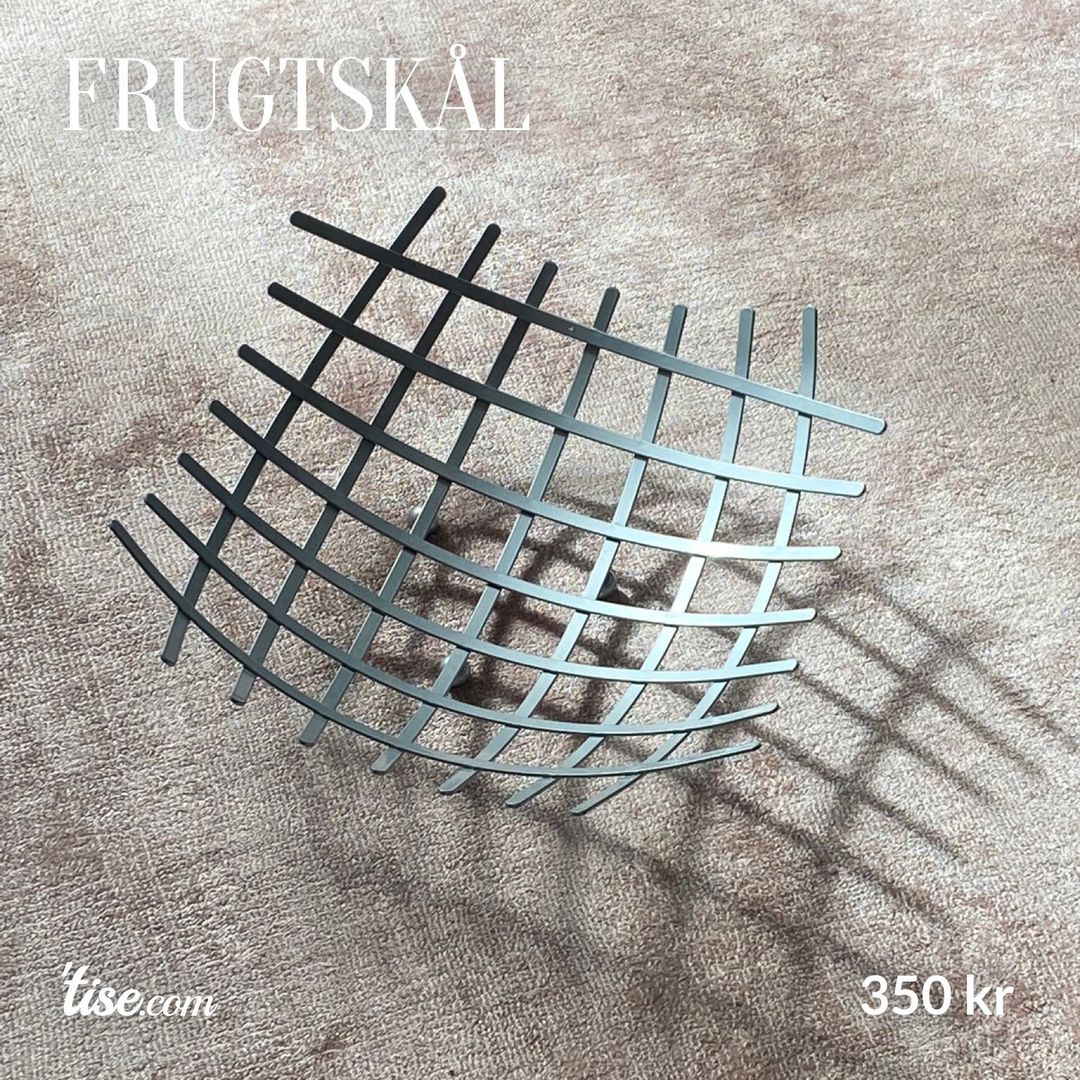 FRUGTSKÅL