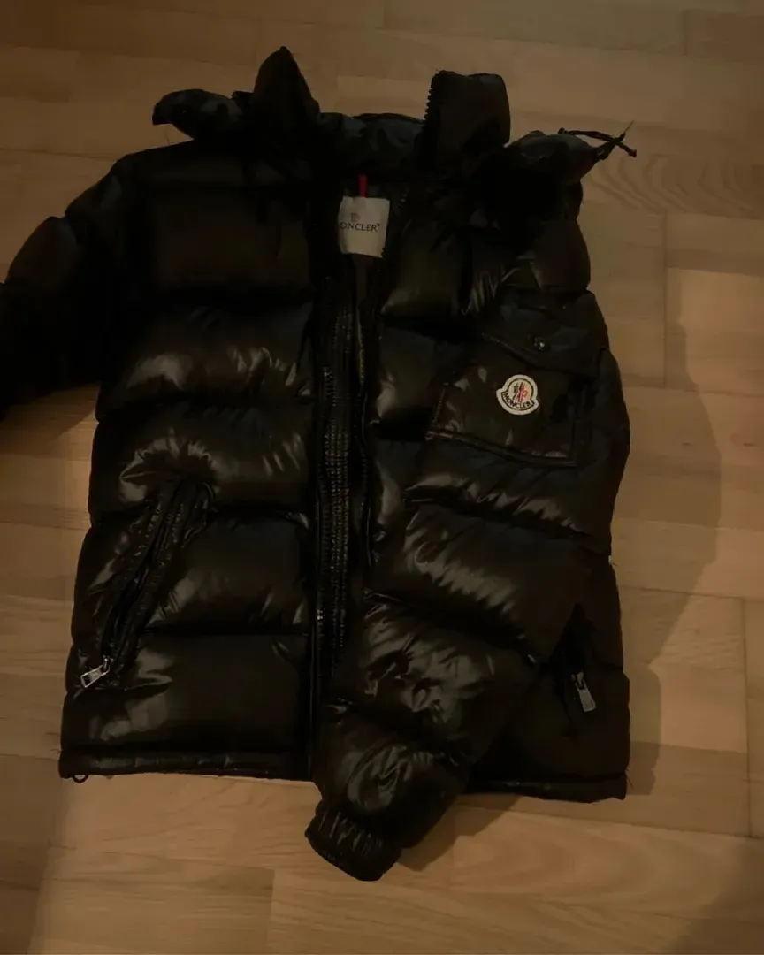 Moncler maya jakke